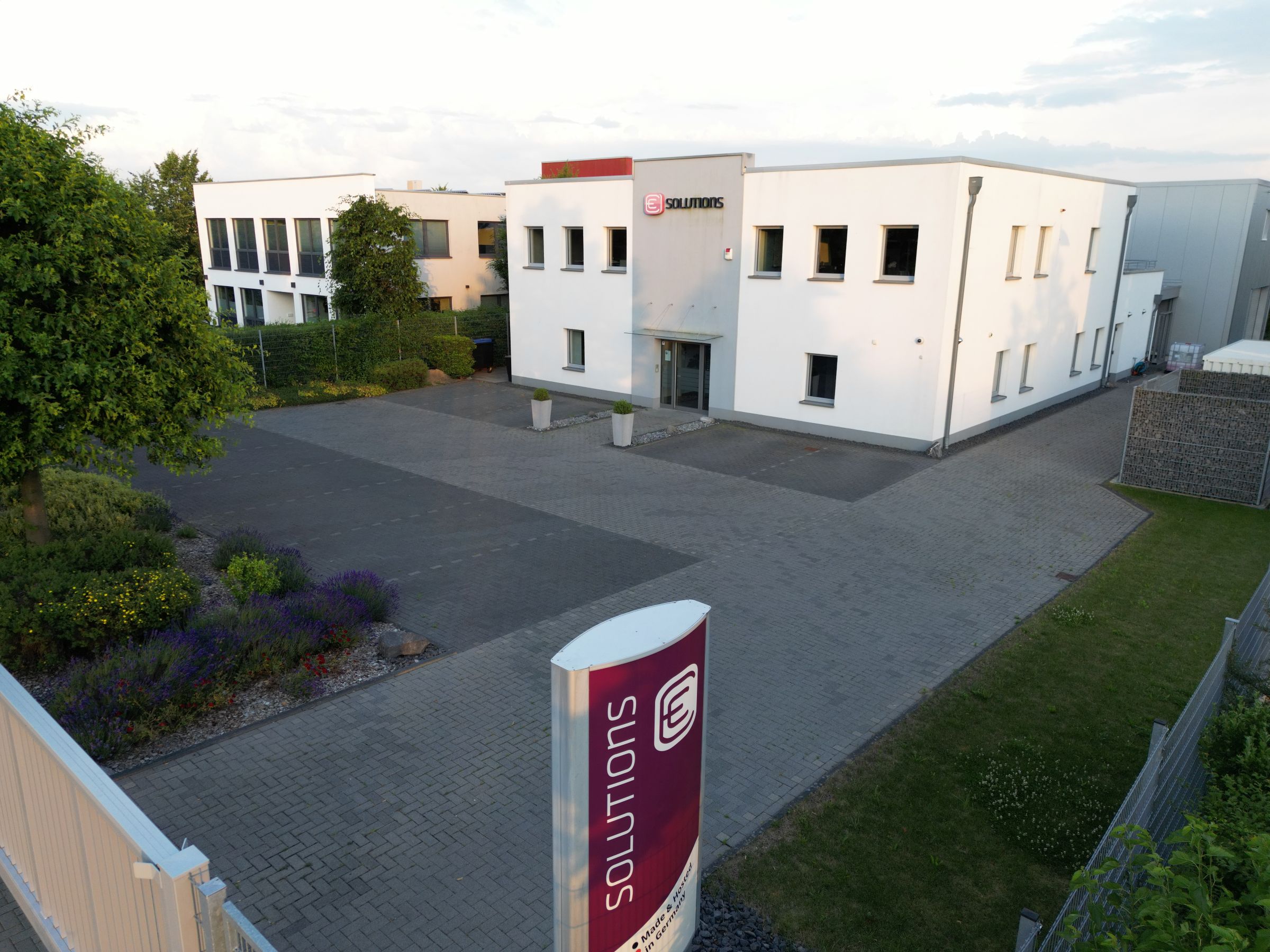 Fertigstellung des neuen Firmensitzes